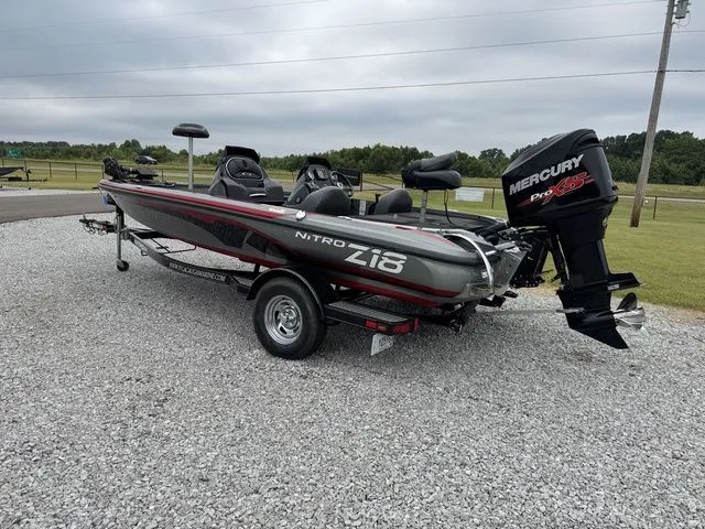 Slide: The Image of Nitro Z18 2016 - 5