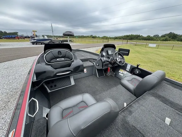 Slide: The Image of Nitro Z18 2016 - 6