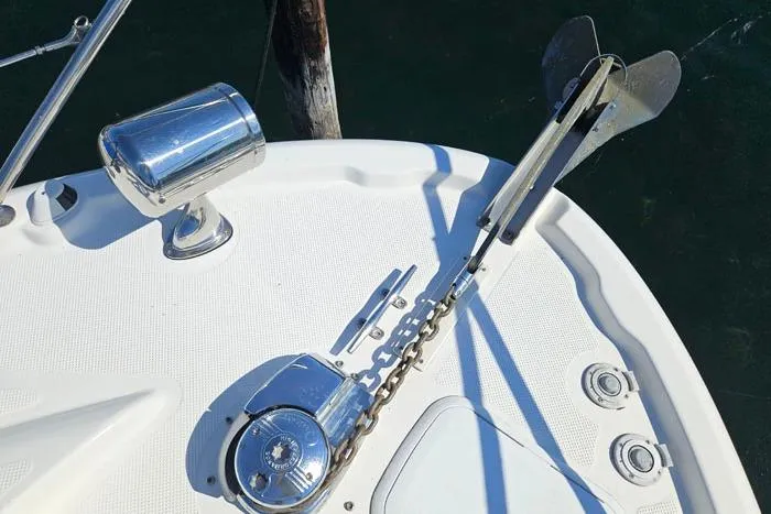 Slide: The Image of Bow of 2008 Bayliner 320 with anchor and winch system. - 3