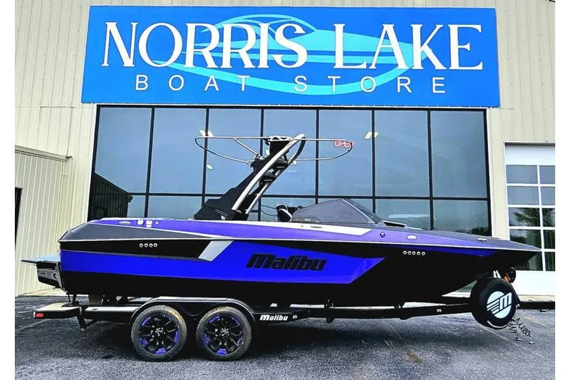 The Image of 2021 Malibu Wakesetter 23 MXZ boat at Norris Lake Boat Store. - 1