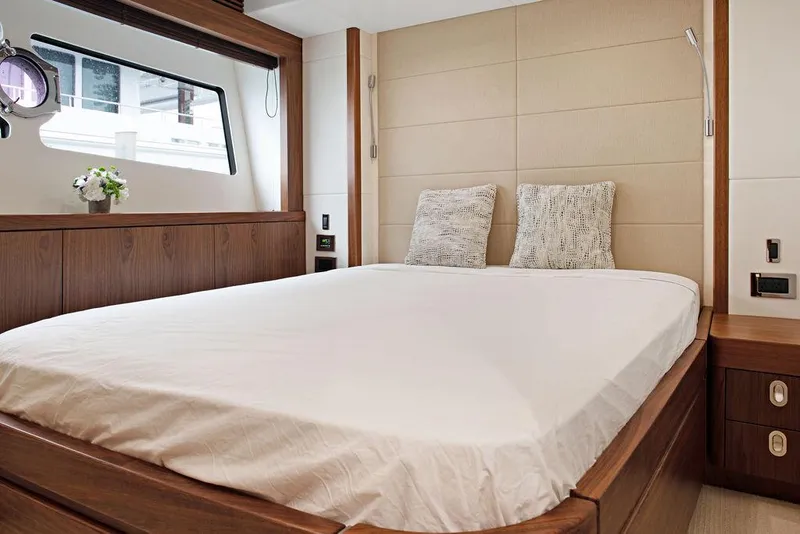 Slide: The Image of Luxurious bedroom interior of 2016 Sunseeker 75 Yacht with modern design and elegant furnishings. - 10