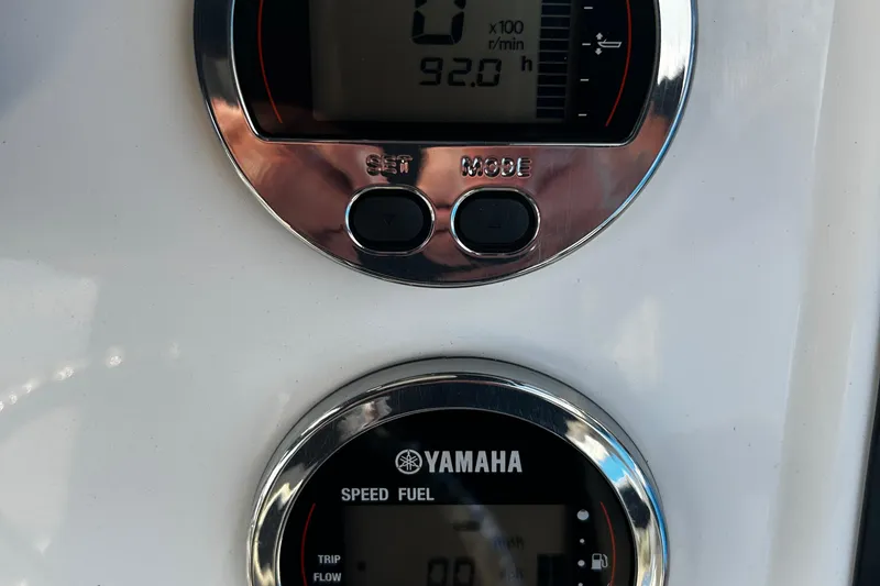 Slide: The Image of Close-up of Yamaha gauges on a 2018 Robalo R180 Center Console boat. - 19