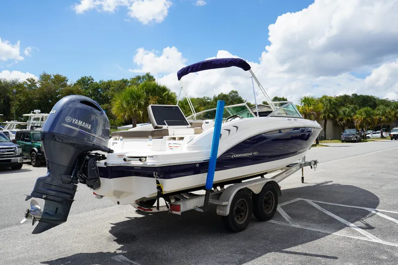Slide: The Image of 2020 Chaparral 23 SSi OB boat on trailer with Yamaha outboard motor. - 5
