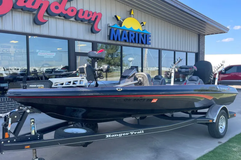 Slide: The Image of 2018 Ranger Z185 boat on trailer outside Sundown Marine dealership. - 0