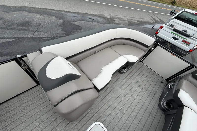 Slide: The Image of 2022 Avalon 2585 Catalina VRB boat interior with plush seating and modern design. - 15