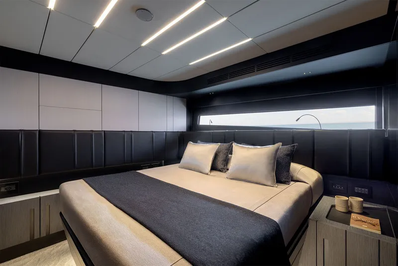 Slide: The Image of Pershing GTX70 2026 - 15