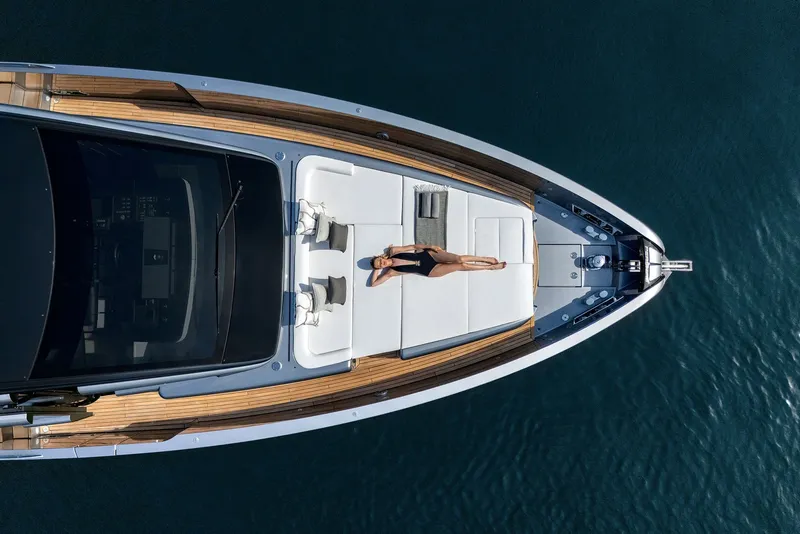 Slide: The Image of Pershing GTX70 2026 - 3