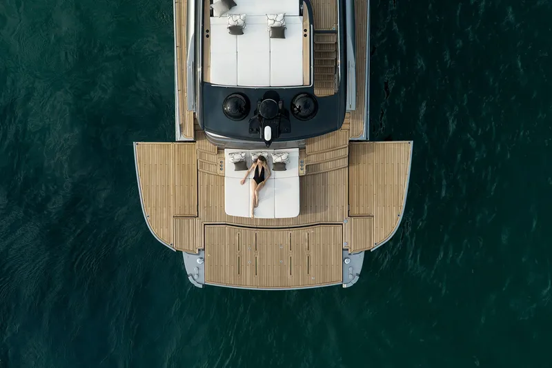 Slide: The Image of Pershing GTX70 2026 - 5