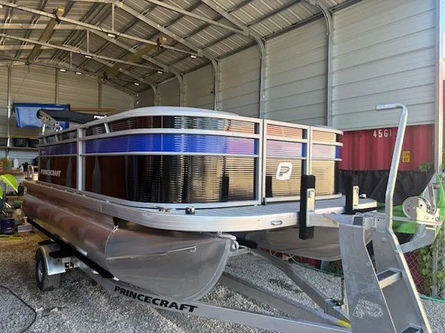 Slide: The Image of Princecraft JAZZ 17/50ELPT CT EFI 4S 2026 - 1