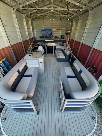 Slide: The Image of Princecraft JAZZ 17/50ELPT CT EFI 4S 2026 - 2