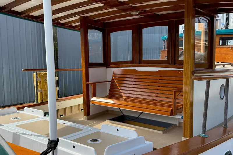 Slide: The Image of Custom 44 Troller - Cockpit - 11