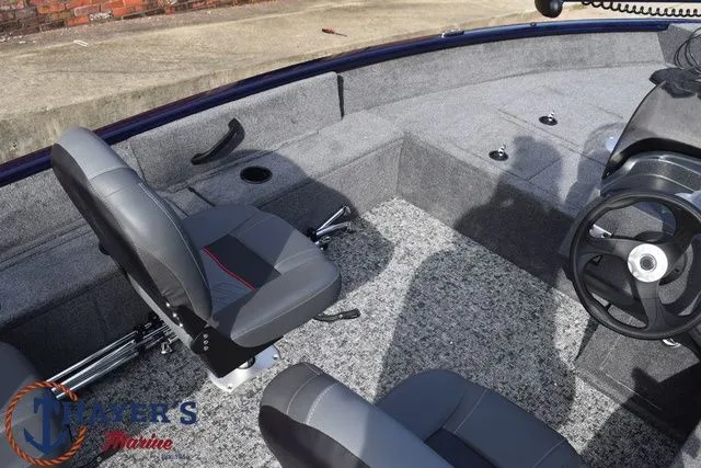 Slide: The Image of Tracker Pro Guide V-16 SC 2026 - 10