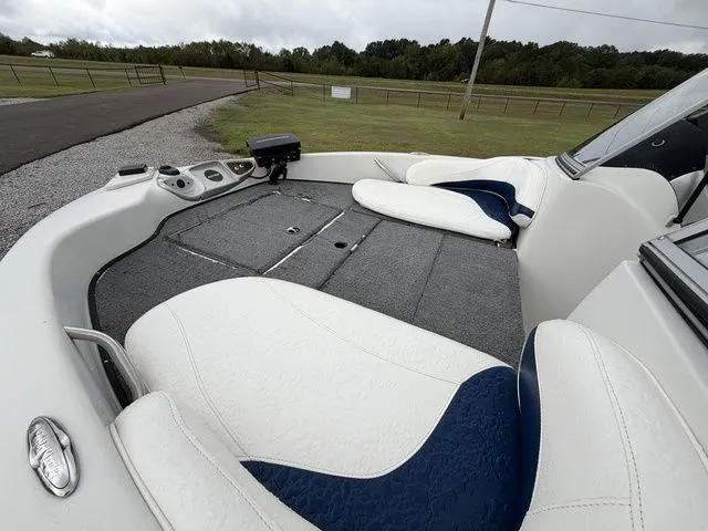 Slide: The Image of Nitro 290 Sport 2011 - 11