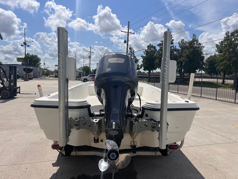 Slide: The Image of Bay Stealth 2430 2003 - 6