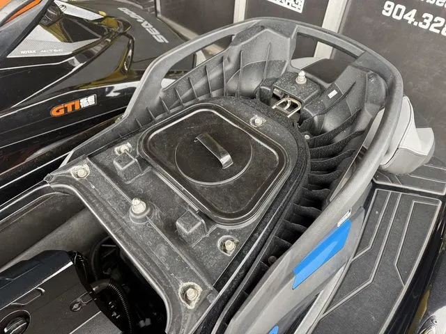 Slide: The Image of Yamaha FX Limited SVHO 2020 - 12