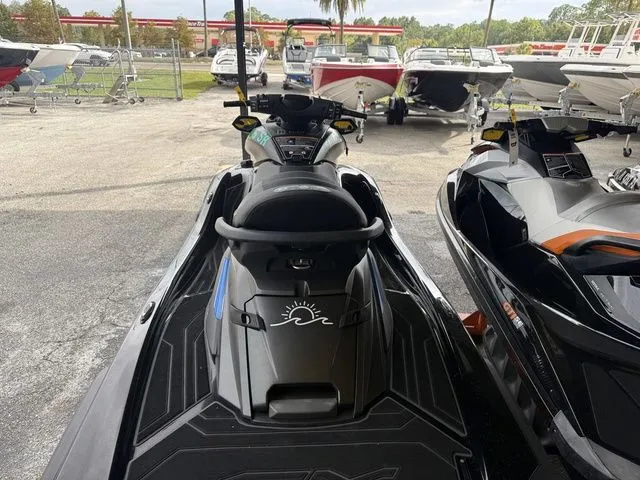 Slide: The Image of Yamaha FX Limited SVHO 2020 - 6