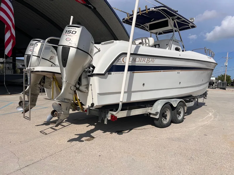 Slide: The Image of Glacier Bay 2665 Canyon Runner 2005 - 4