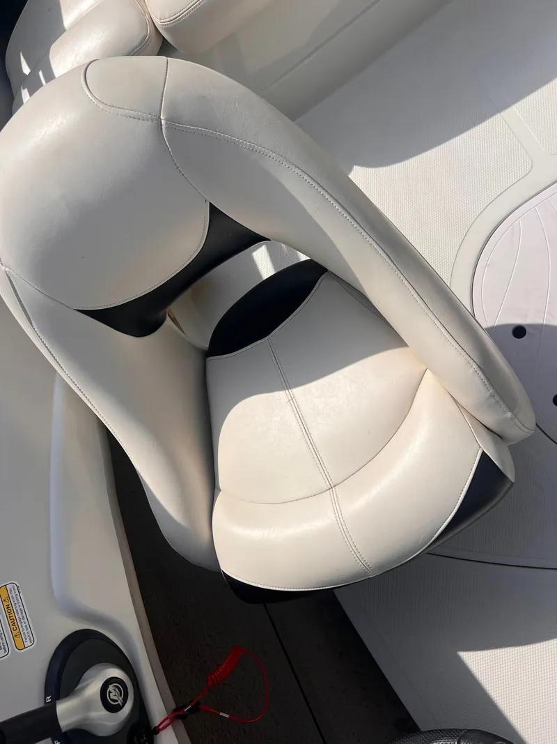 Slide: The Image of Tahoe Q5i 2013 - 6