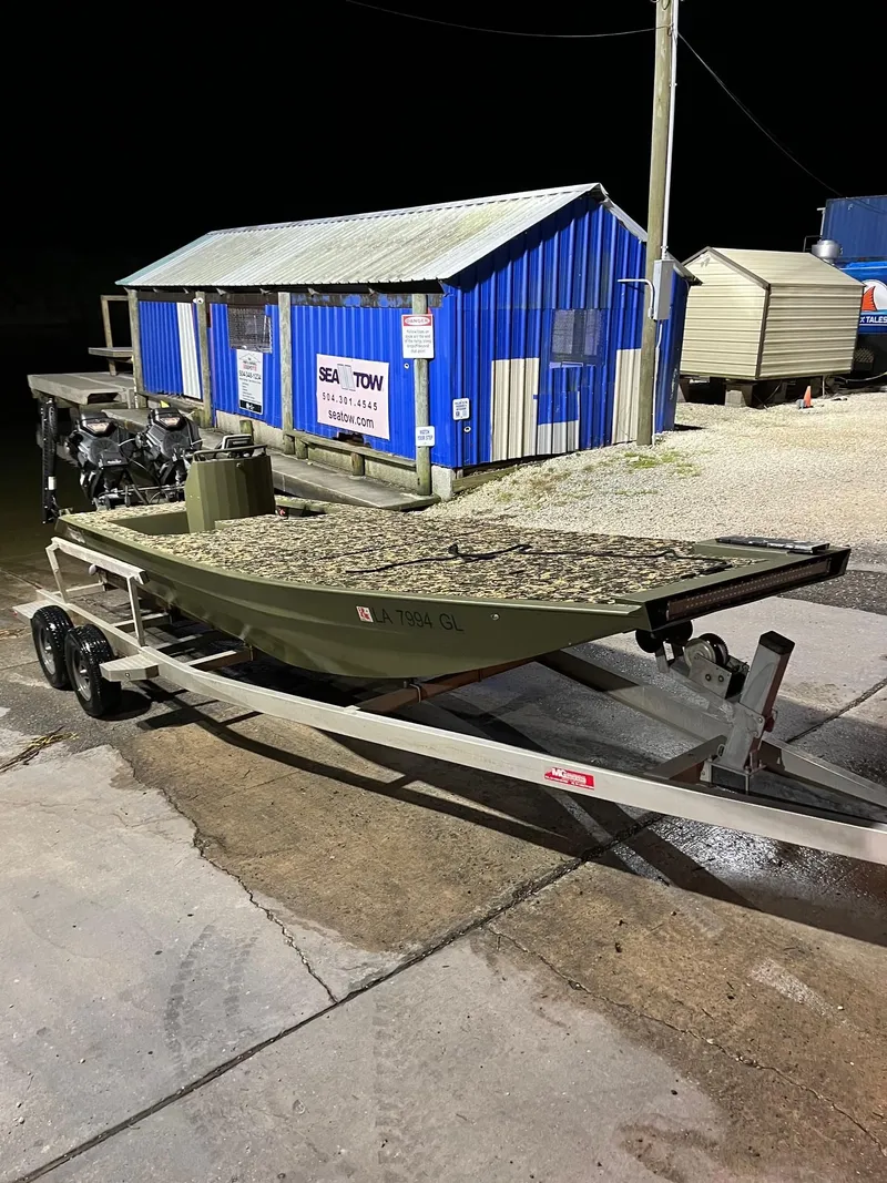 Slide: The Image of Patriot 22x60 2020 - 5