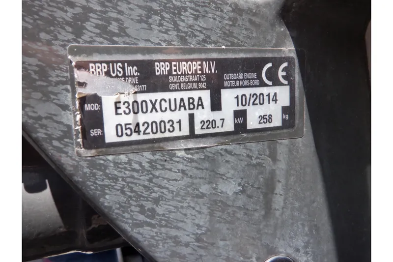 Slide: The Image of Label on outboard engine, model E300XCUABA, serial 05420031, manufactured 10/2014. - 53