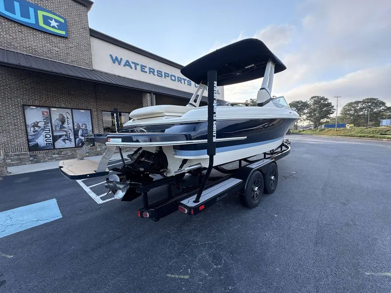 Slide: The Image of Chris-Craft Sportster 25 MR 2026 - 10