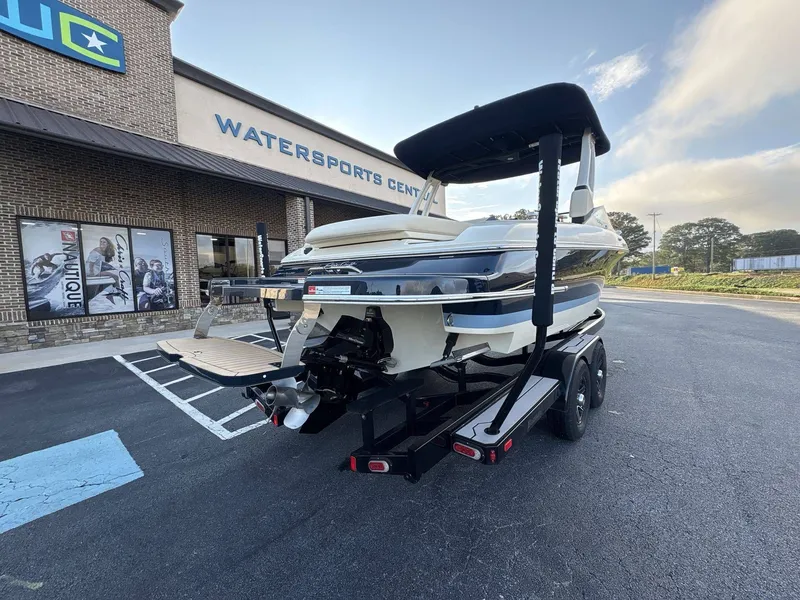 Slide: The Image of Chris-Craft Sportster 25 MR 2026 - 35