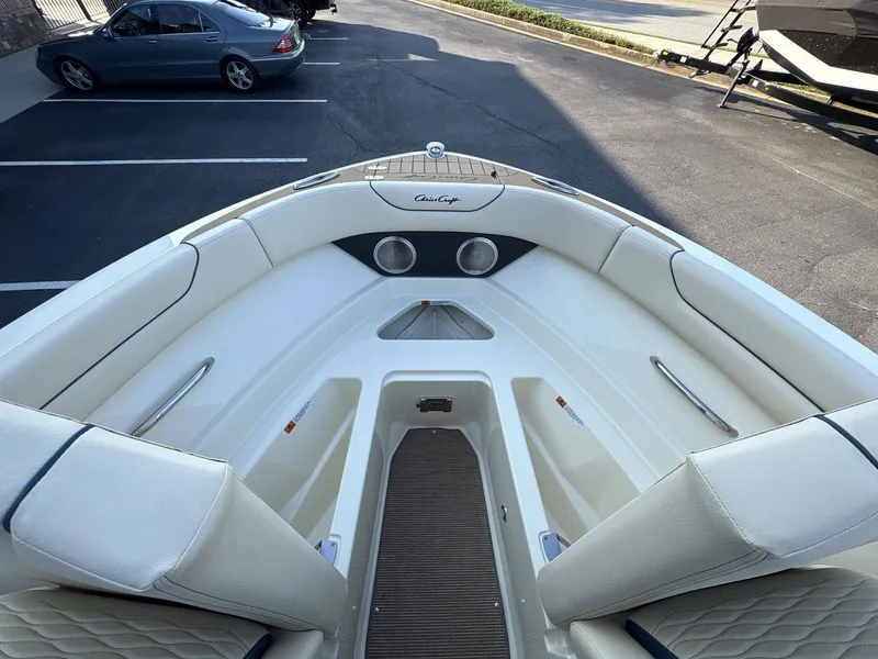 Slide: The Image of Chris-Craft Sportster 25 MR 2026 - 36