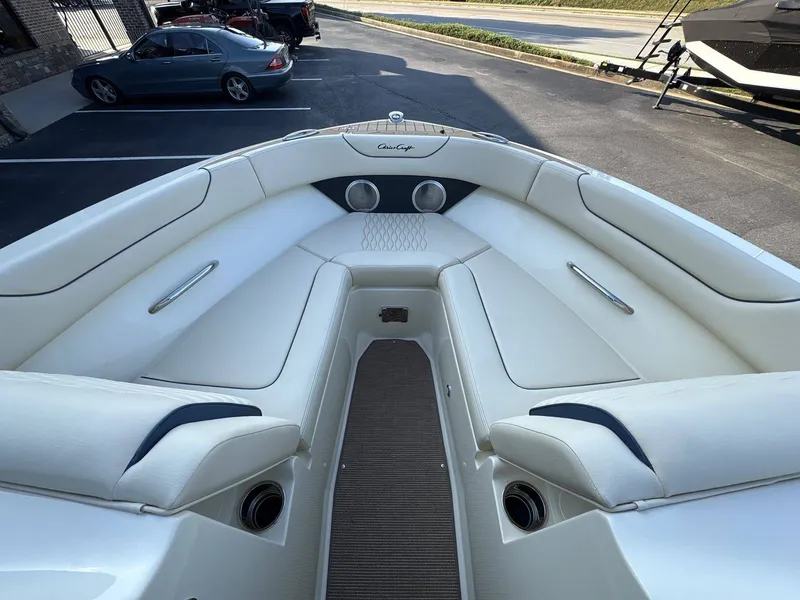 Slide: The Image of Chris-Craft Sportster 25 MR 2026 - 37