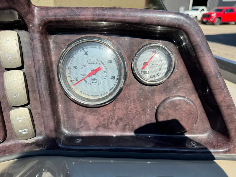 Slide: The Image of Premier 201 Gemini Fish 'n Cruise Pontoon 2011 - 21