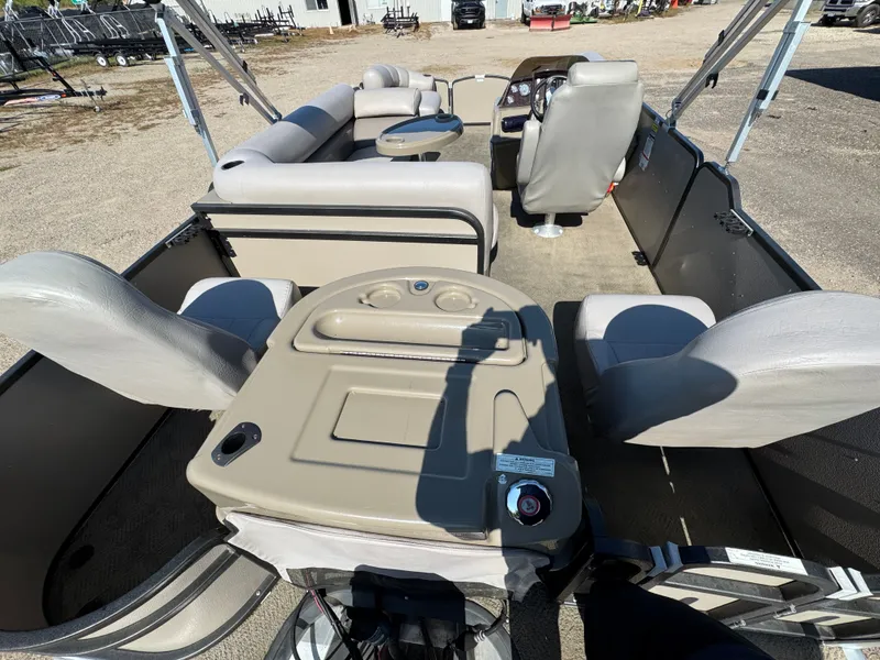 Slide: The Image of Premier 201 Gemini Fish 'n Cruise Pontoon 2011 - 8