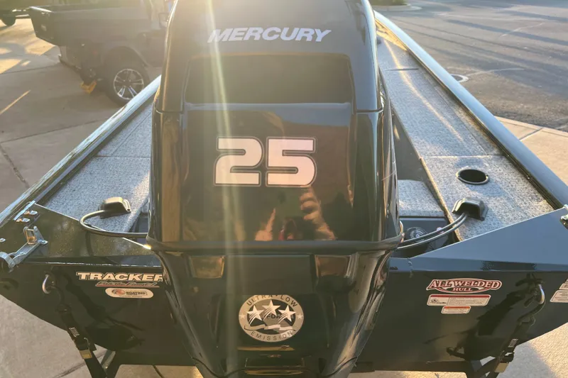 Slide: The Image of 2020 Tracker Panfish 16 boat with Mercury 25 engine, all-welded hull design. - 8