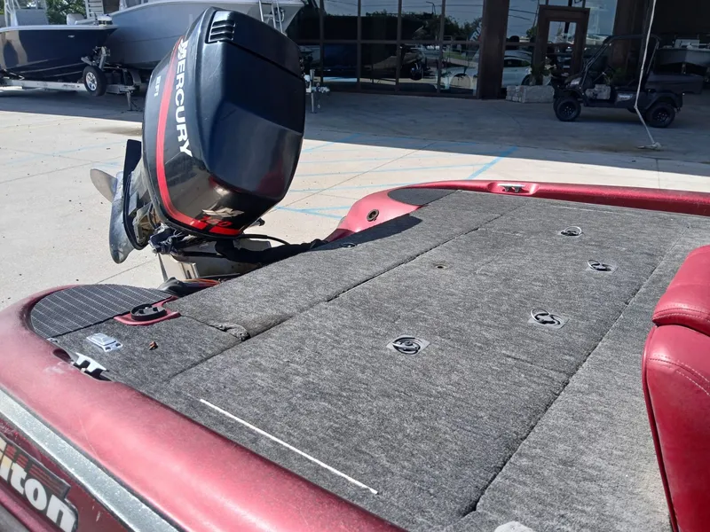 Slide: The Image of Triton Tr-19 2001 - 8