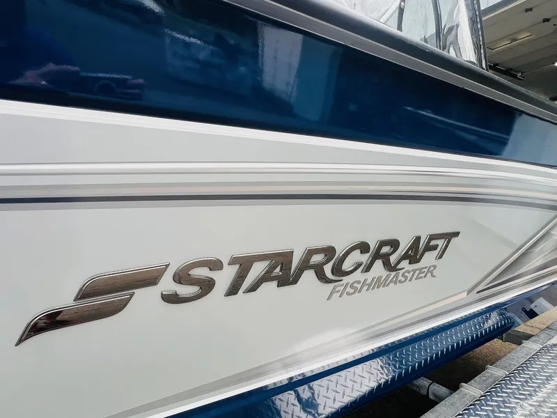 Slide: The Image of Starcraft Fishmaster 196 2025 - 19