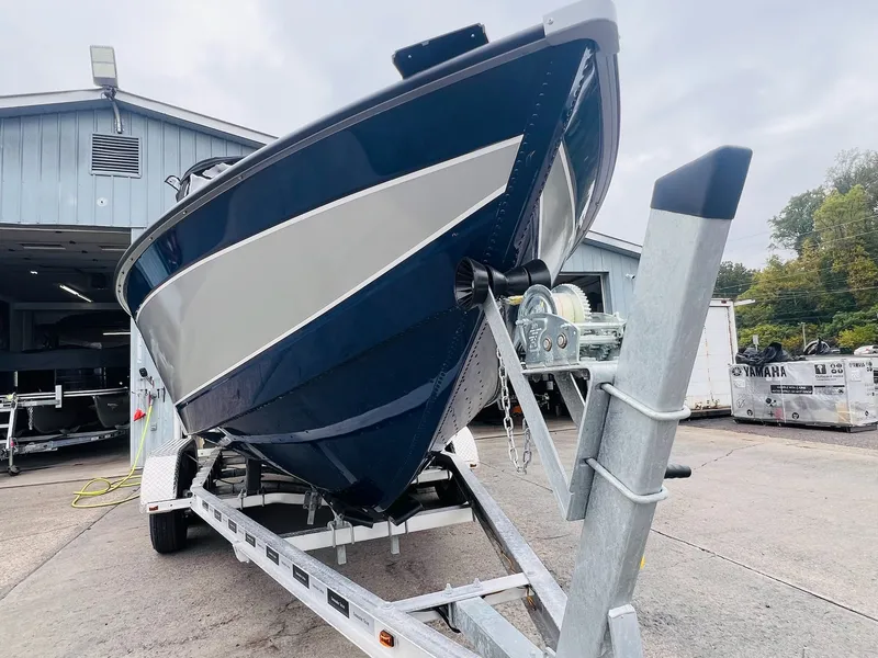 Slide: The Image of Starcraft Fishmaster 196 2025 - 29