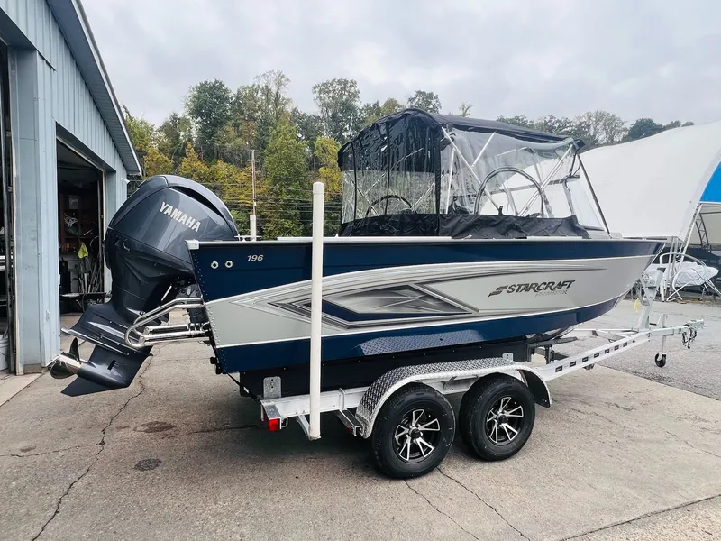 Slide: The Image of Starcraft Fishmaster 196 2025 - 40