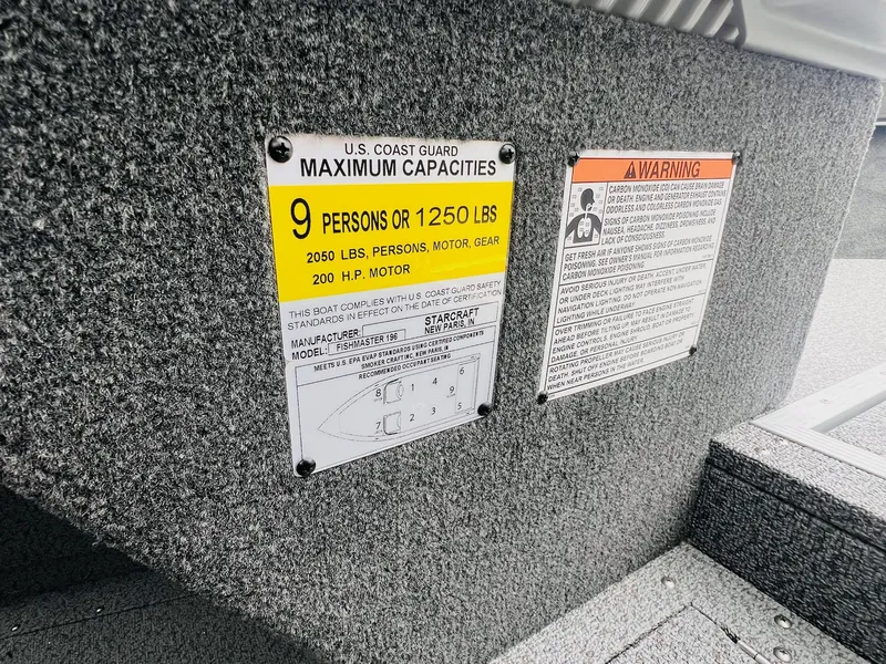 Slide: The Image of Starcraft Fishmaster 196 2025 - 6