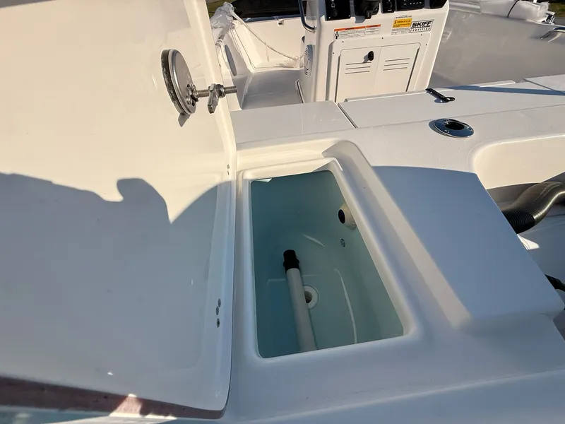 Slide: The Image of Sea Pro 172 Bay Series 2026 - 13