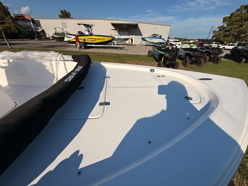 Slide: The Image of Sea Pro 172 Bay Series 2026 - 20