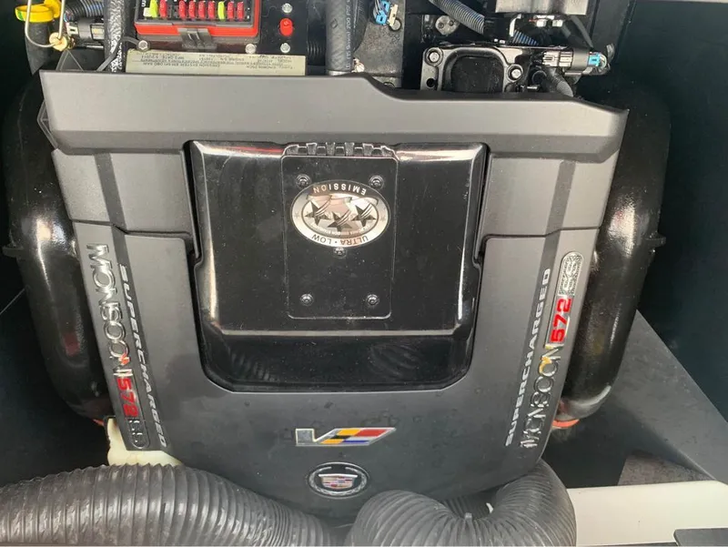 Slide: The Image of Malibu W247LSV 2014 - 6