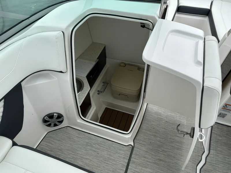 Slide: The Image of Regal 26 FasDeck 2018 - 11