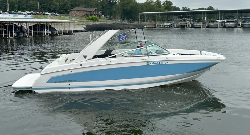 Slide: The Image of Regal 26 FasDeck 2018 - 3