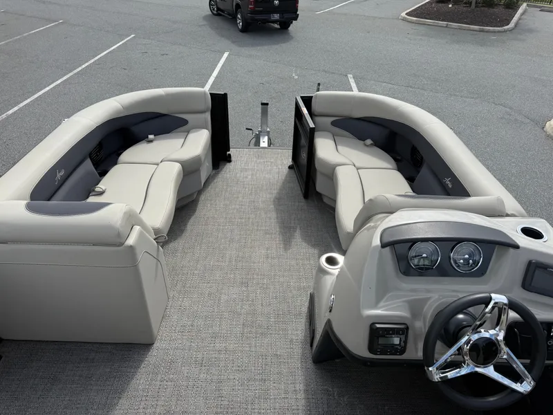 Slide: The Image of Barletta Aria A22Q 2024 - 7