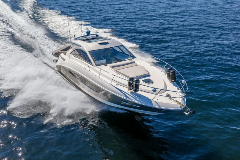 Slide: The Image of Sea Ray Sundancer 510 Signature 2018 - 13