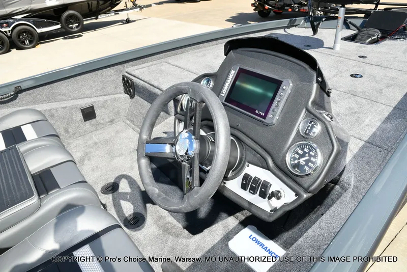 Slide: The Image of Ranger RT188P w/115HP Pro-XS 2026 - 35