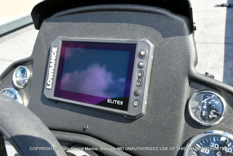 Slide: The Image of Ranger RT188P w/115HP Pro-XS 2026 - 6