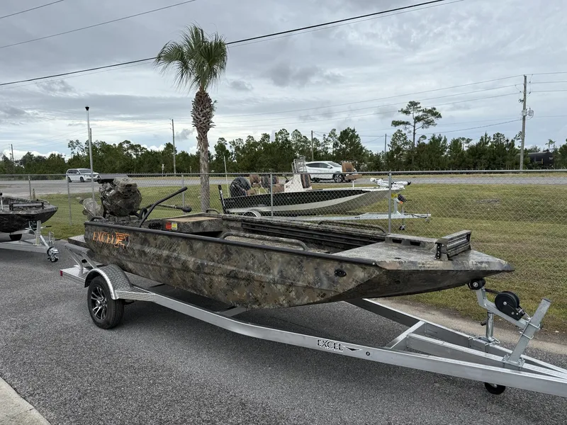 Slide: The Image of Excel Shallow Water F4 Pro Hull 1754 2026 - 1