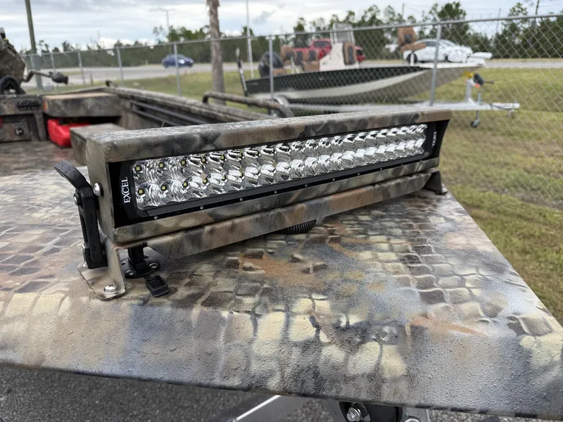 Slide: The Image of Excel Shallow Water F4 Pro Hull 1754 2026 - 4