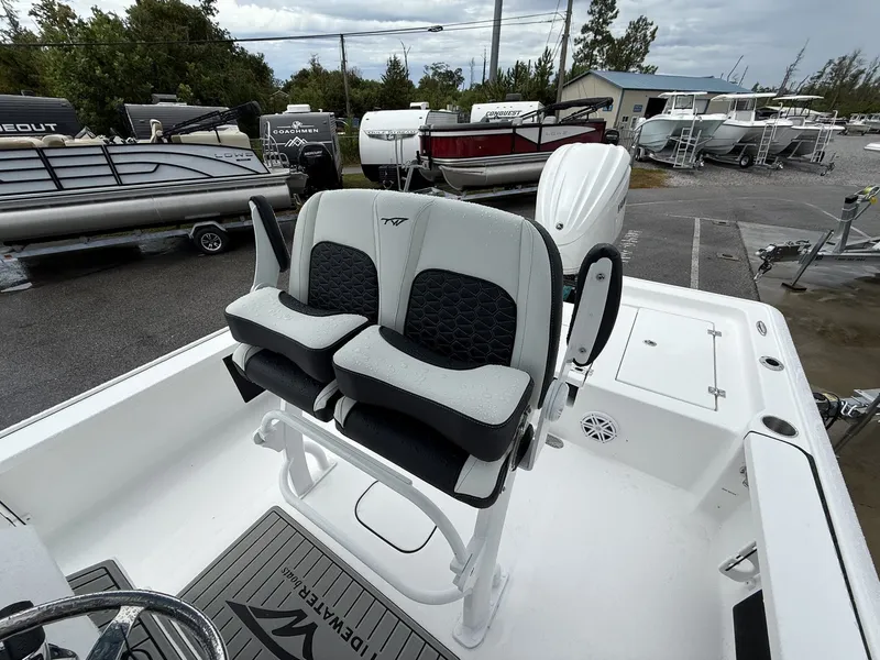 Slide: The Image of Tidewater 2410 Bay Max 2026 - 11