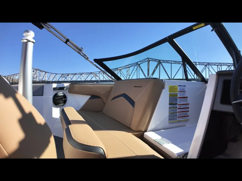 Slide: The Image of MasterCraft ProStar 2026 - 10