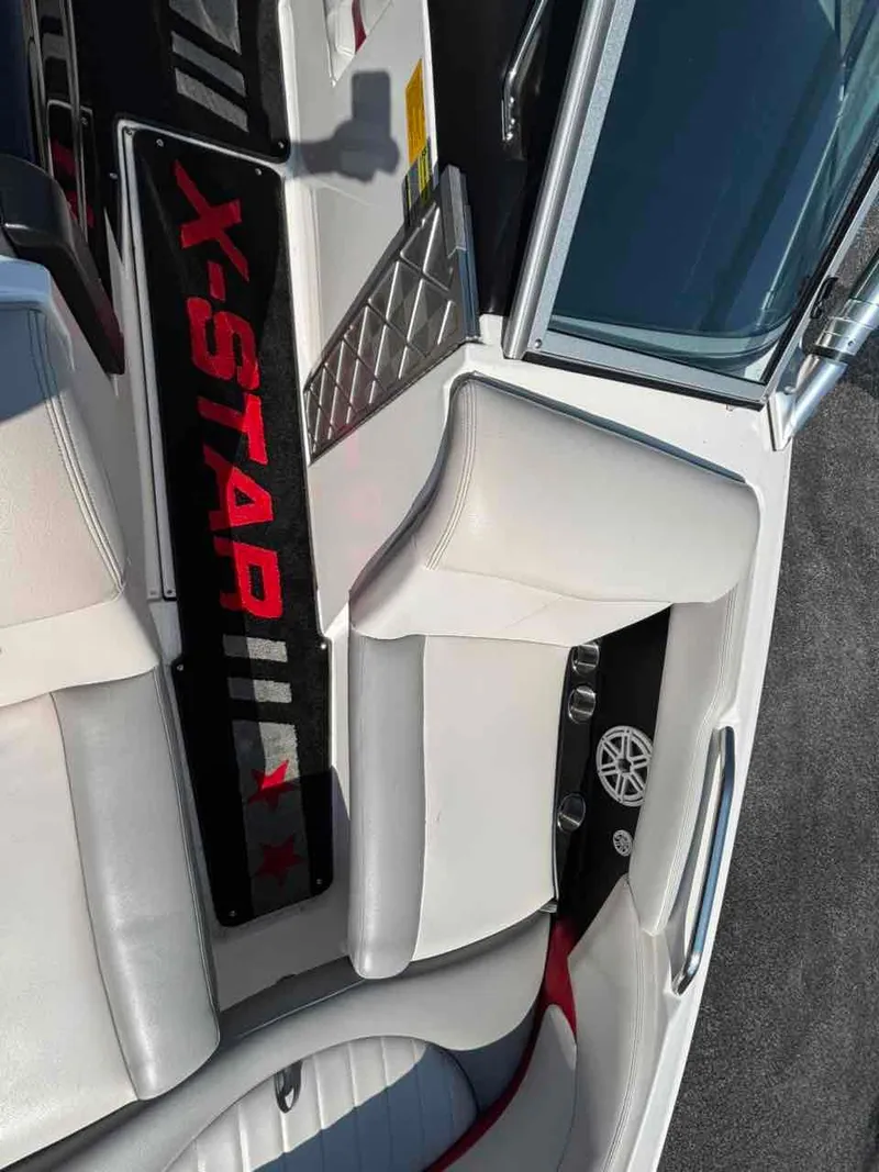 Slide: The Image of MasterCraft XStar 2008 - 12